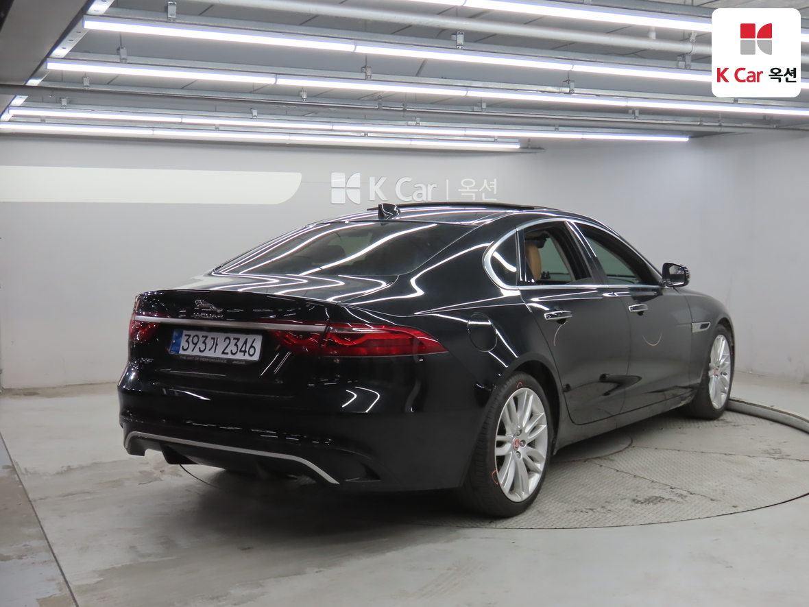 جاكوار جاكوار 2022 - صورة 2