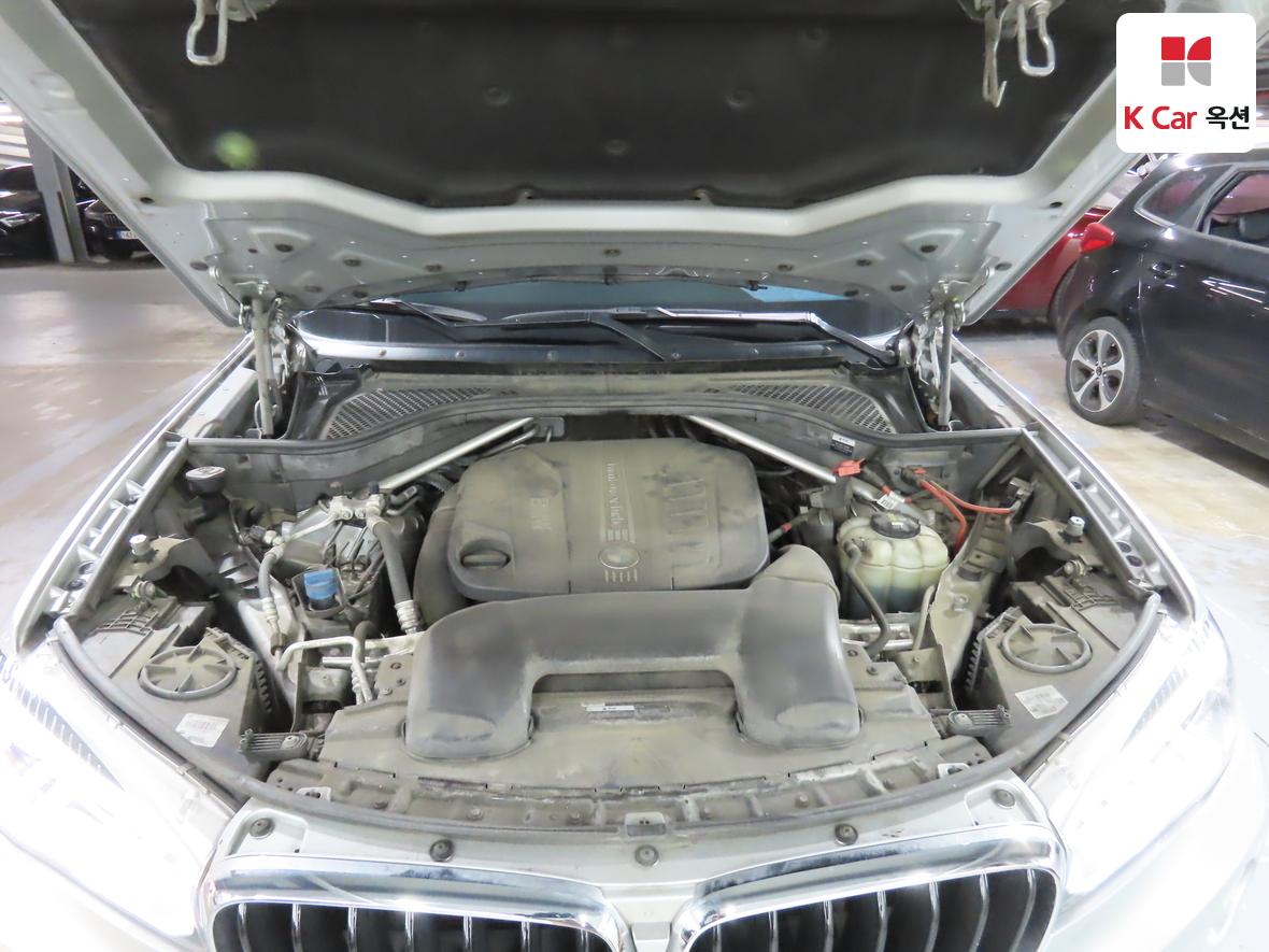 BMW X6 2017 - Image 35