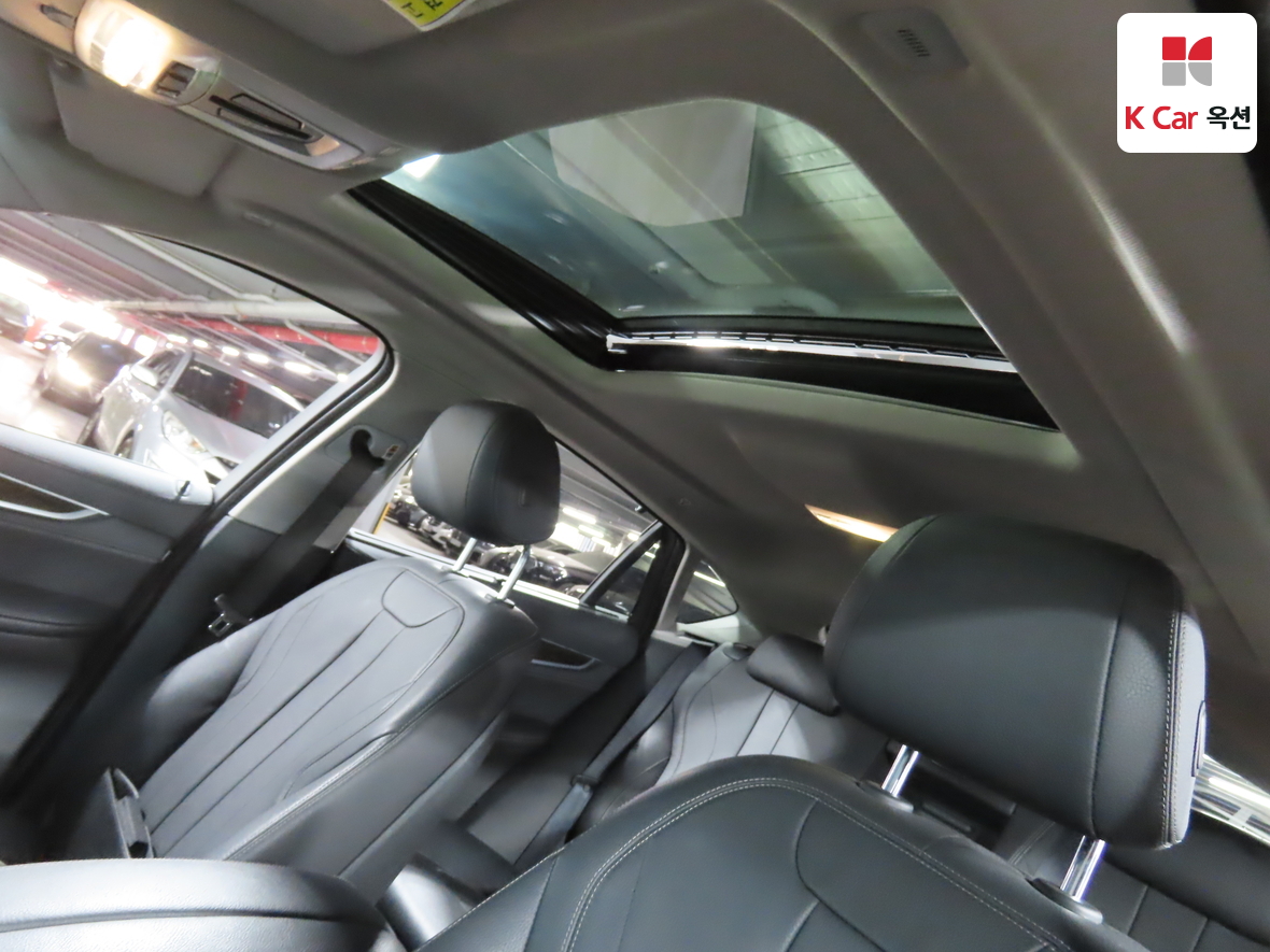 BMW X6 2017 - Image 21