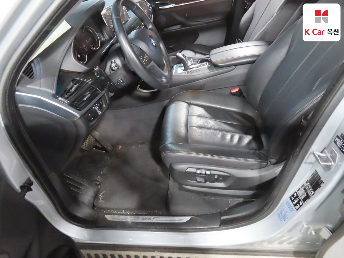 BMW X6 2017 - Image 18