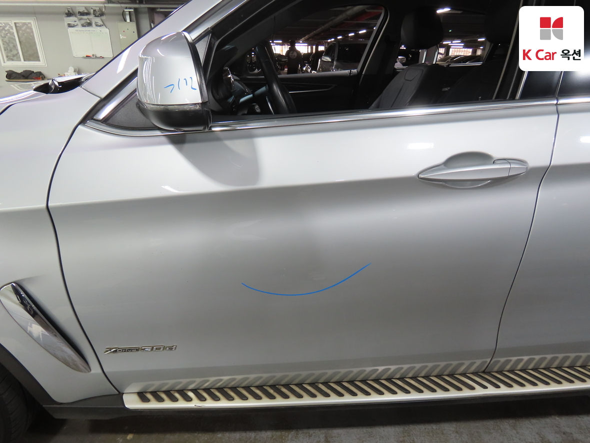 BMW X6 2017 - Image 40