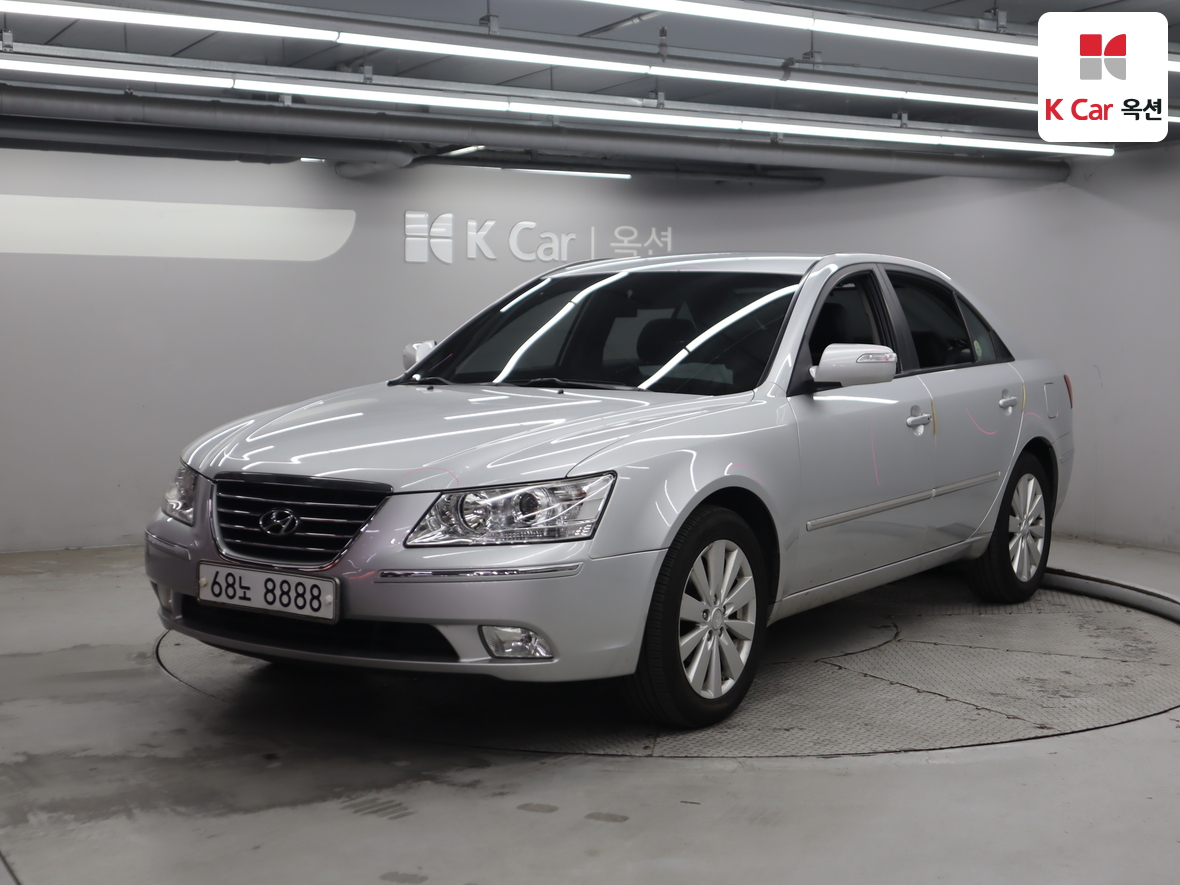 Hyundai Sonata 2009 - Image 1