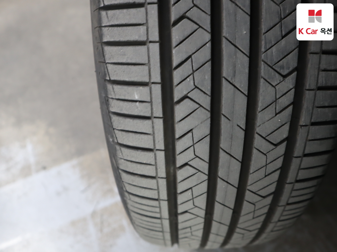 Hyundai Sonata 2009 - Image 32