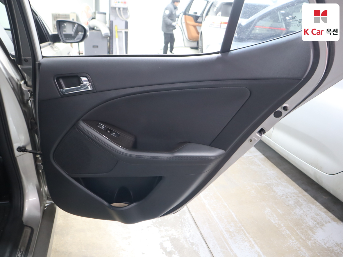 기아자동차 K5 2011 - 이미지 26