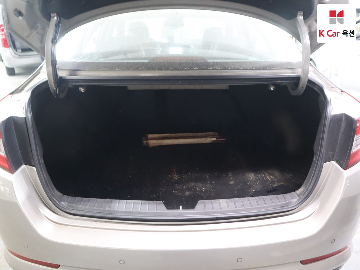 기아자동차 K5 2011 - 이미지 25