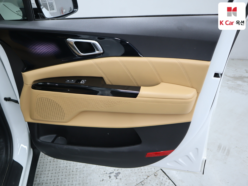 كيا - كارنفال - Image 28