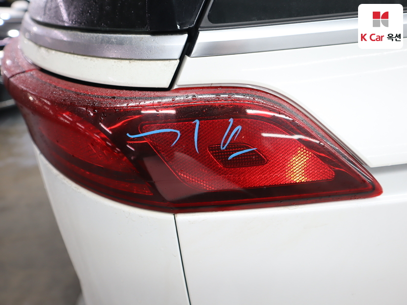 كيا - كارنفال - Image 38