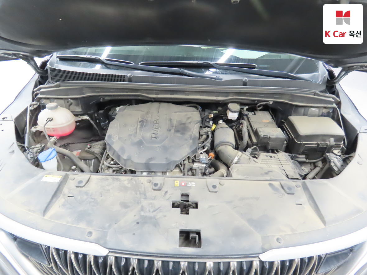 Kia Carnival 2023 - Image 31