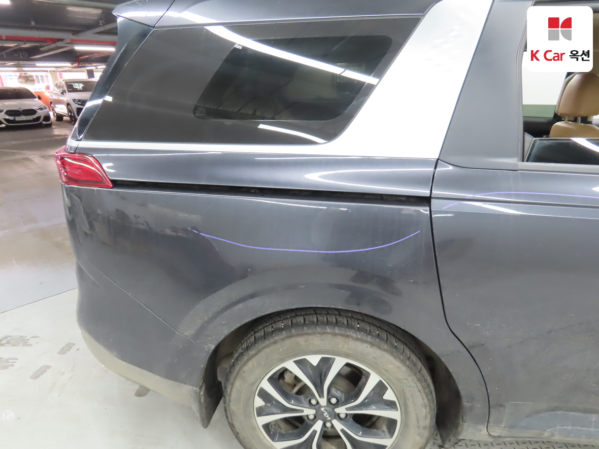 Kia Carnival 2023 - Image 34