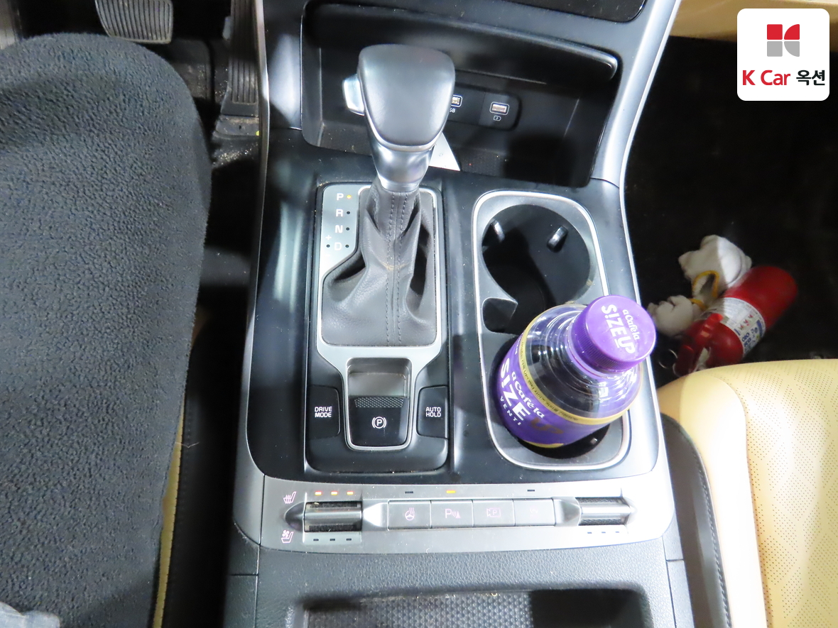 Kia Carnival 2023 - Image 16