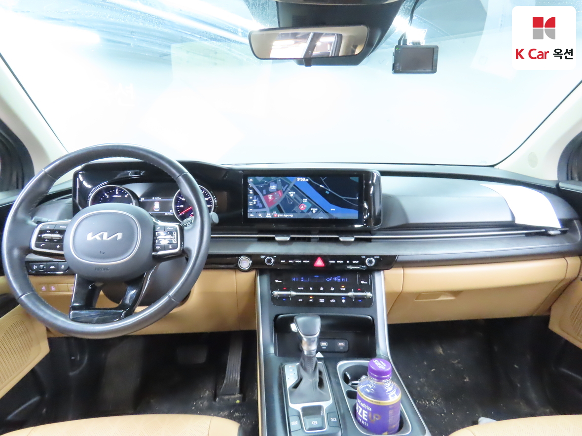 Kia Carnival 2023 - Image 3