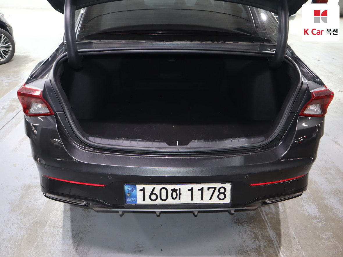 Kia K5 2021 - Image 24