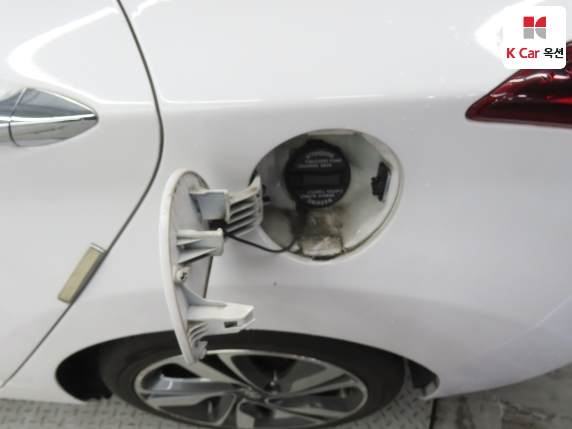 هيونداي إلانترا 2014 - صورة 23