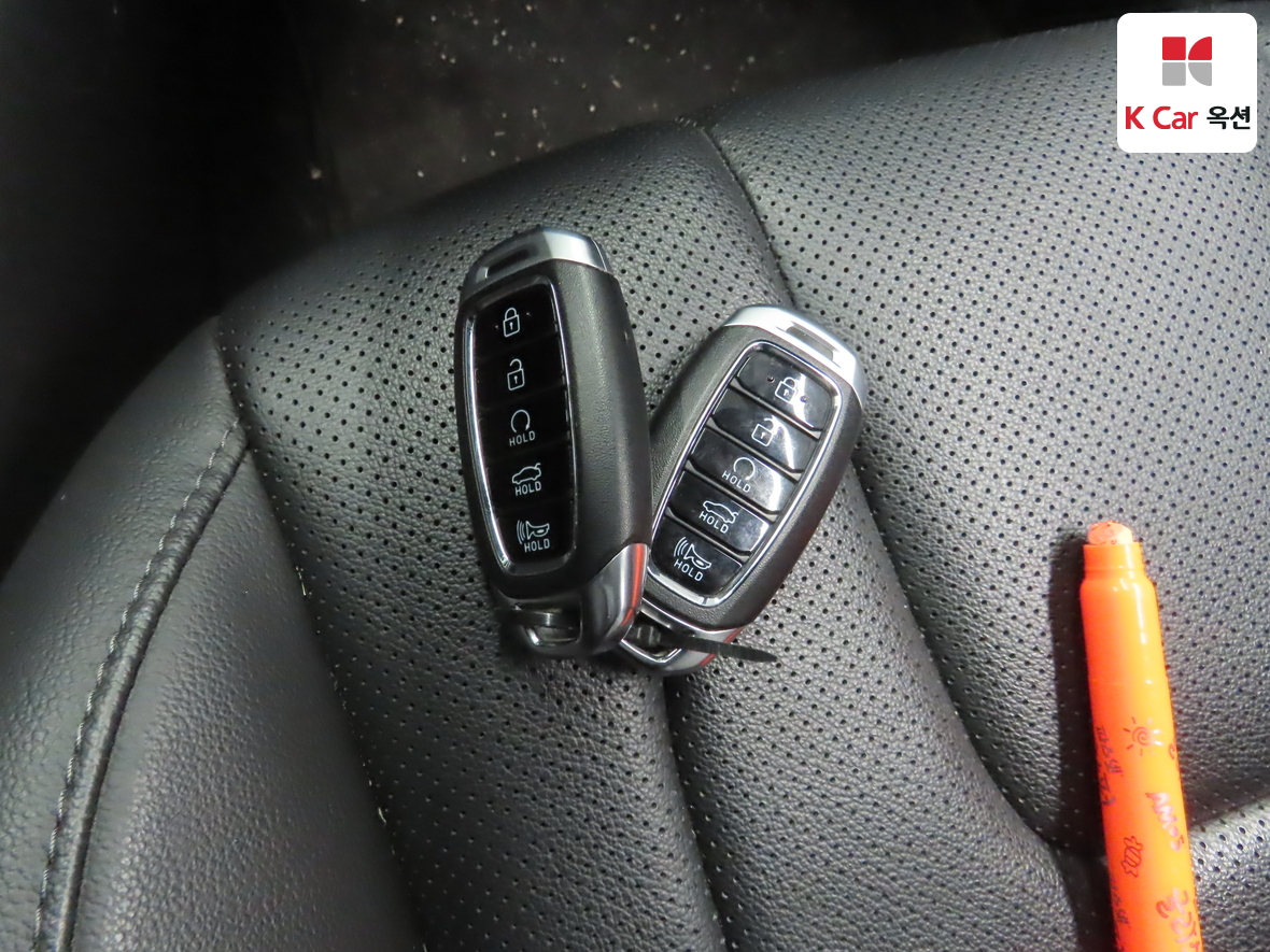 Hyundai Elantra 2021 - Image 17