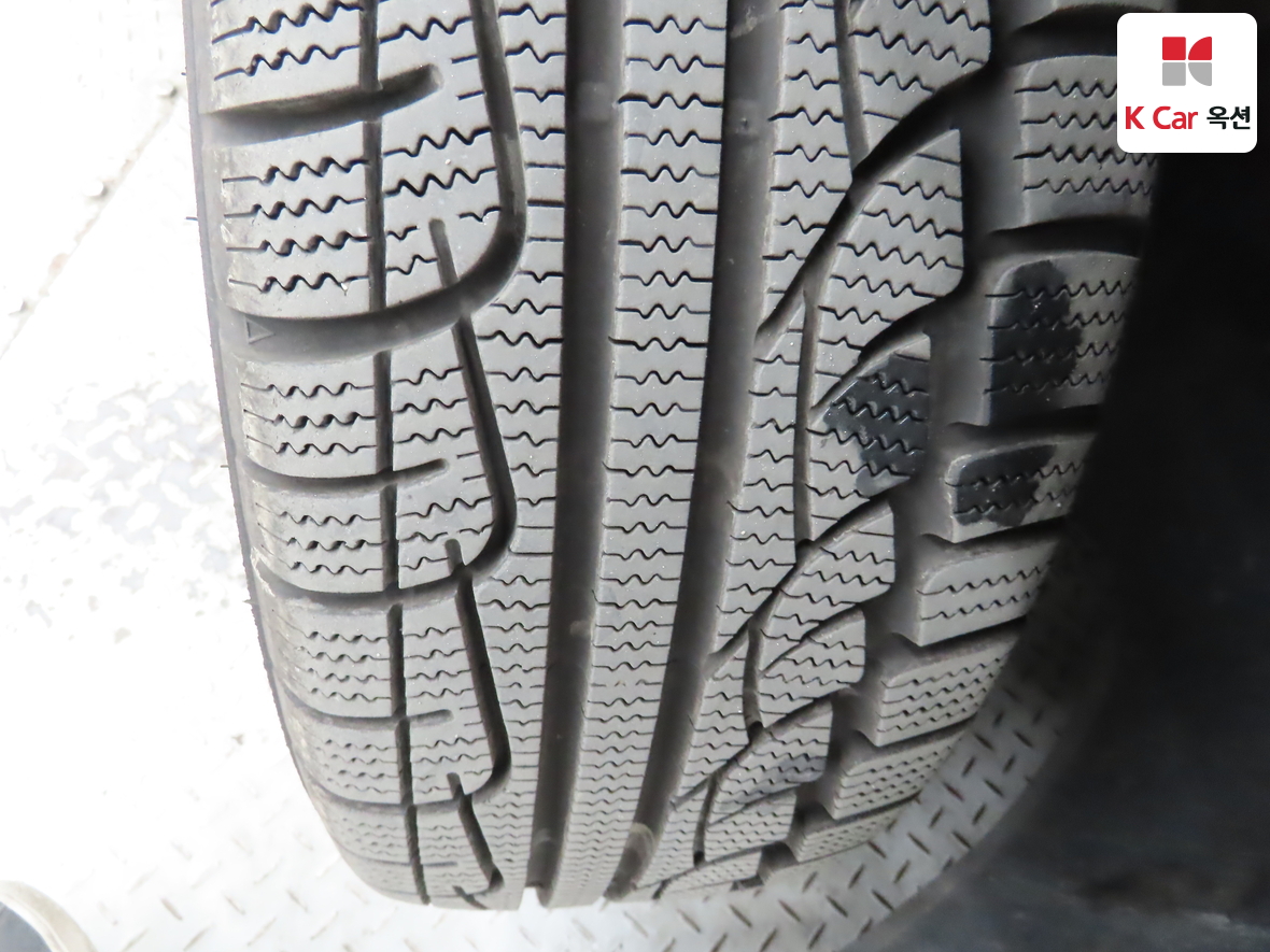 Hyundai Elantra 2021 - Image 31