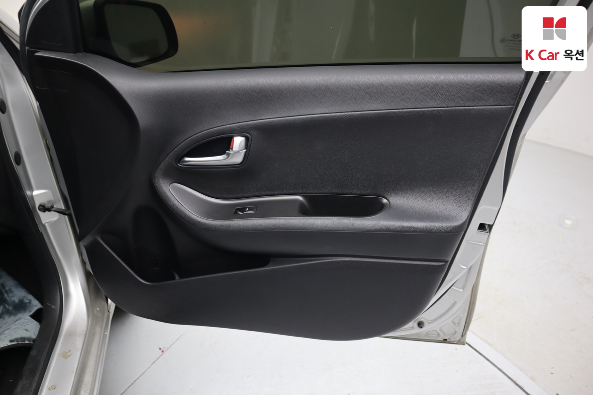 Kia Morning 2012 - Image 28