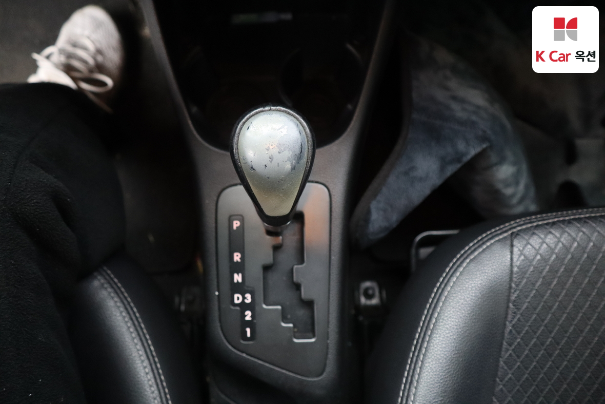 Kia Morning 2012 - Image 15