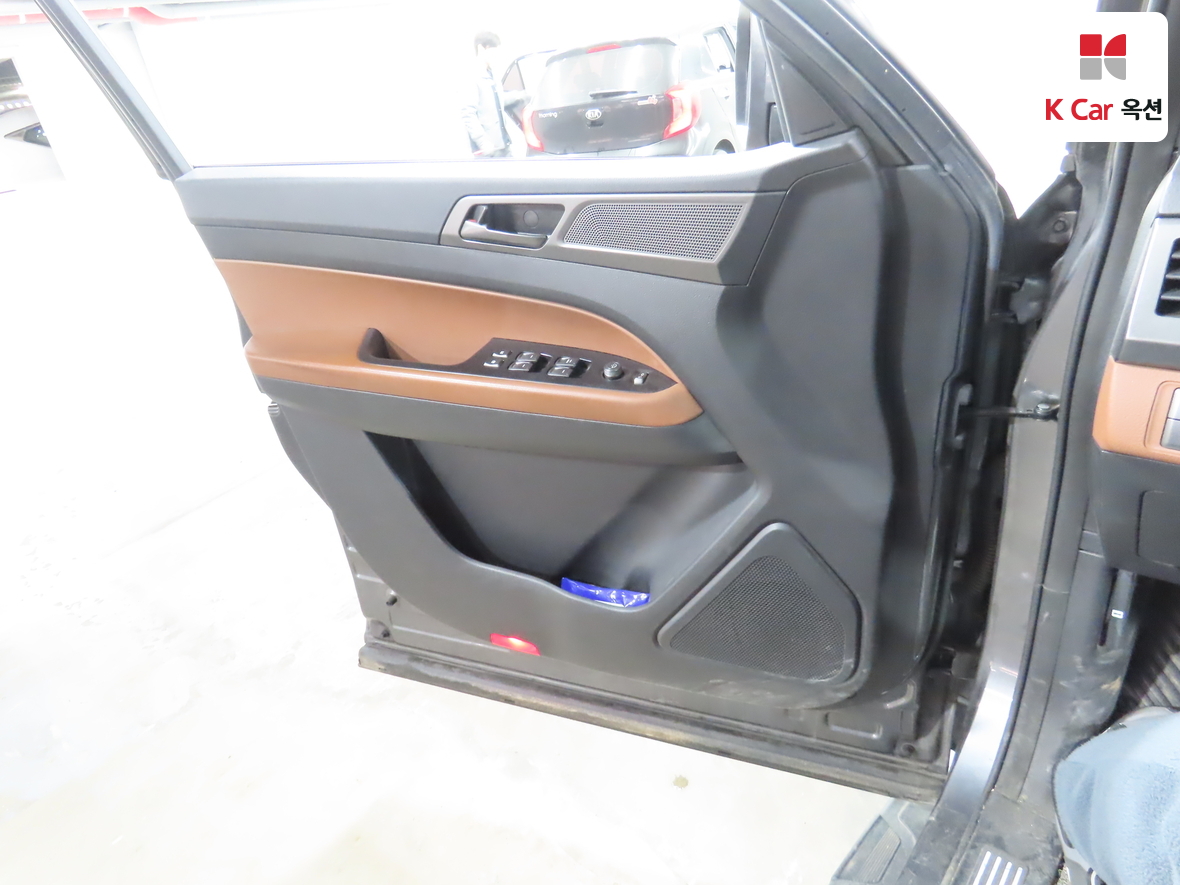 쌍용자동차 렉스턴 스포츠 2020 - 이미지 8