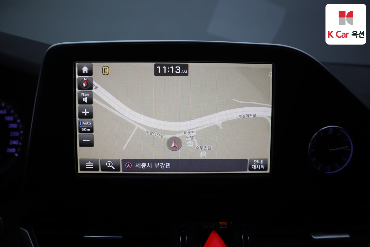 Hyundai AZERA 2017 - Image 13