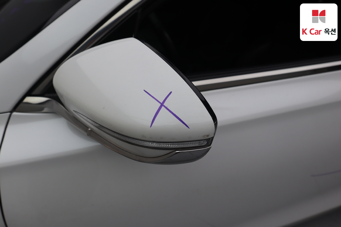 Hyundai AZERA 2017 - Image 35