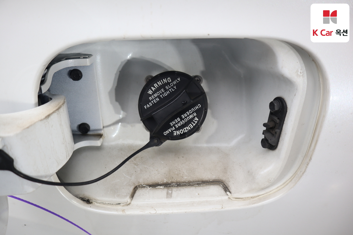 Hyundai AZERA 2017 - Image 23