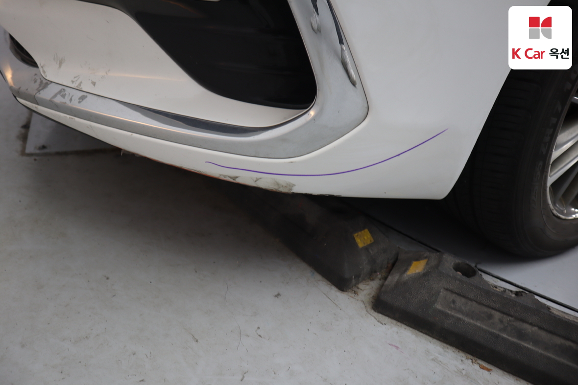 Hyundai AZERA 2017 - Image 33