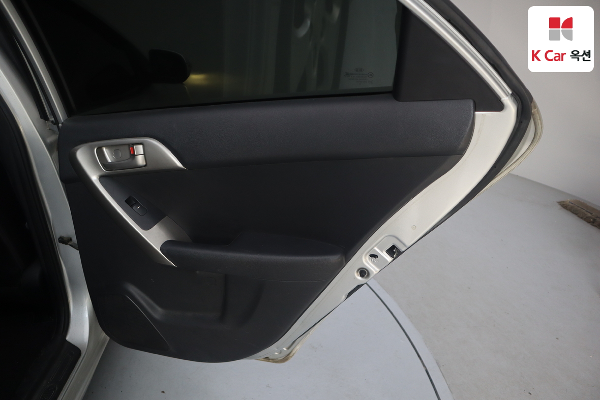 Kia Forte 2009 - Image 24