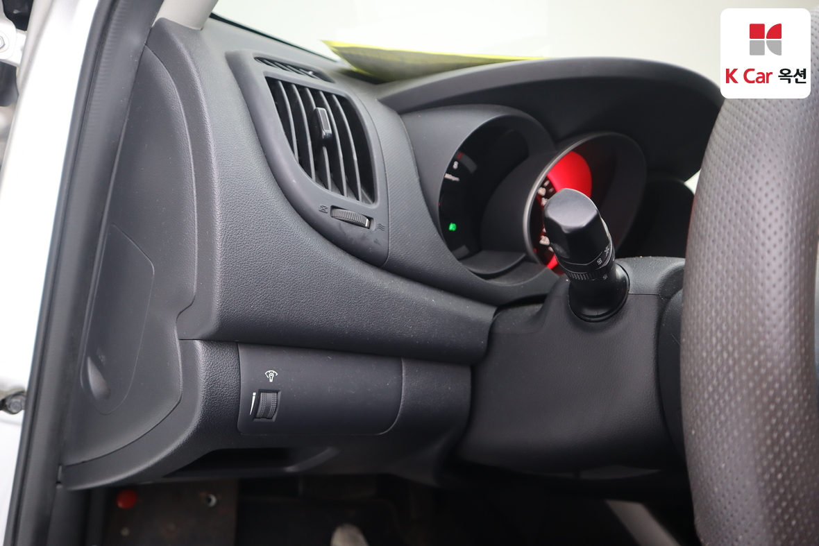 Kia Forte 2009 - Image 9