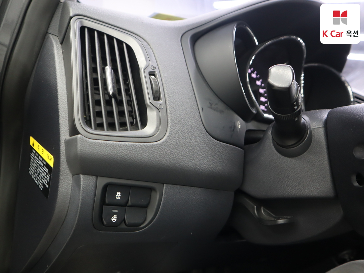 Kia Pride 2014 - Image 9