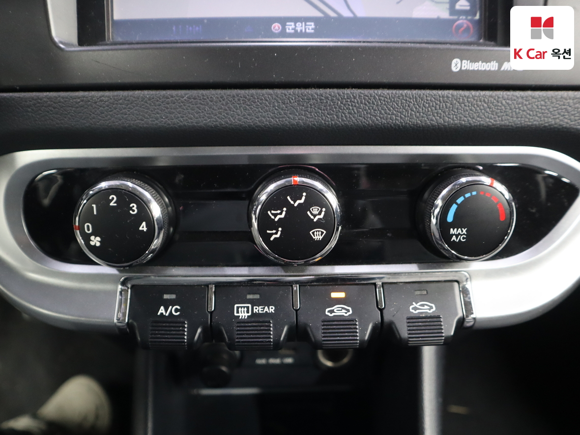 Kia Pride 2014 - Image 15