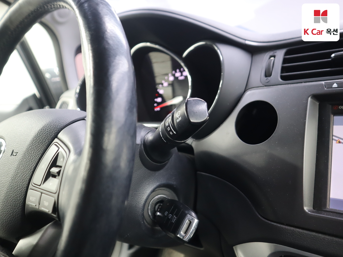 Kia Pride 2014 - Image 11