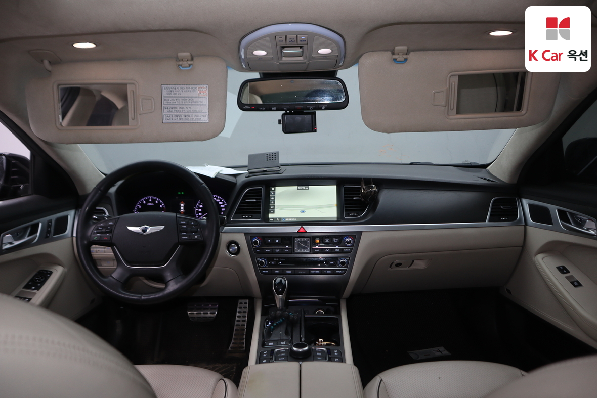 Hyundai Genesis 2016 - Image 3