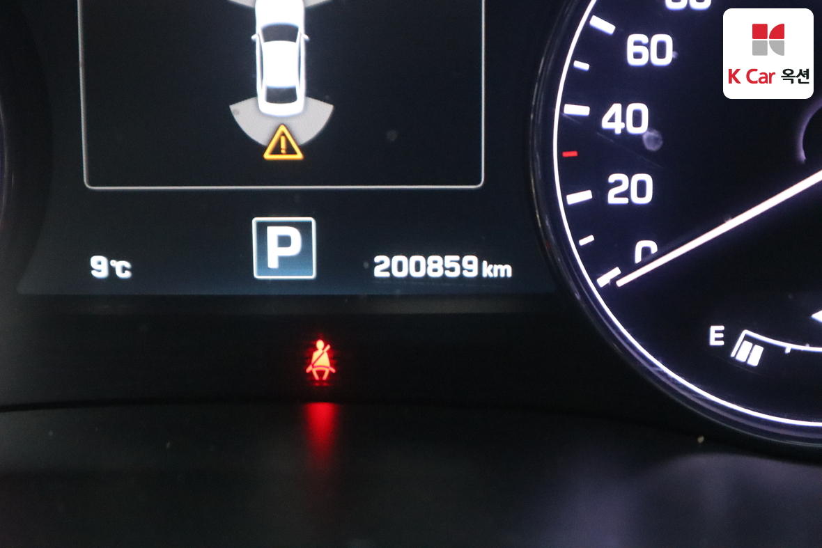 Hyundai Genesis 2016 - Image 4