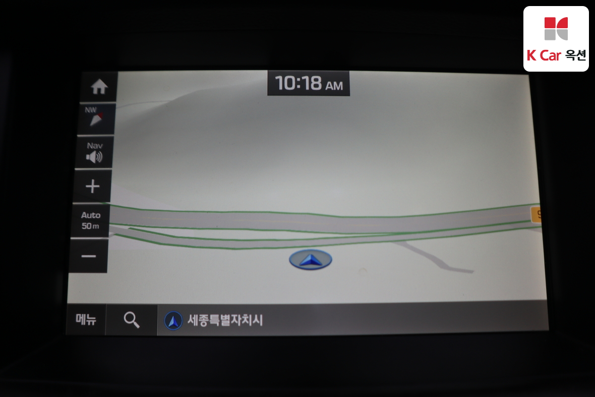 Hyundai Genesis 2016 - Image 14