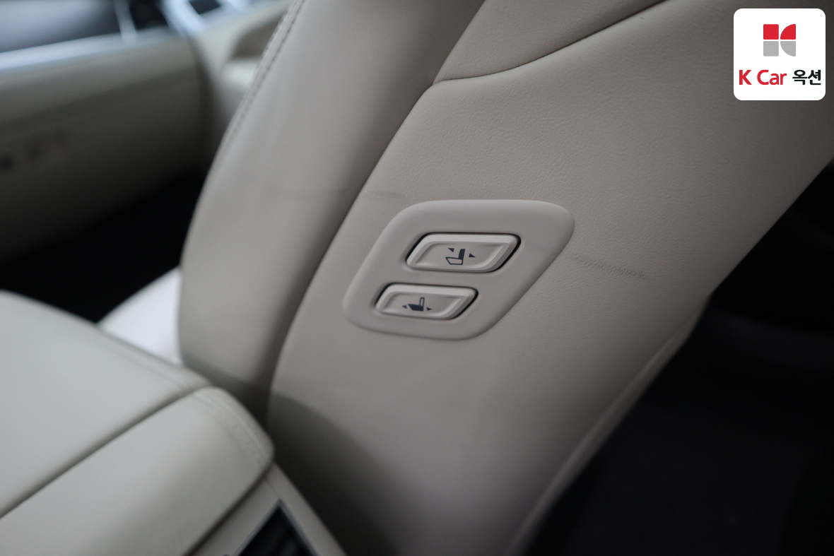 Hyundai Genesis 2016 - Image 37