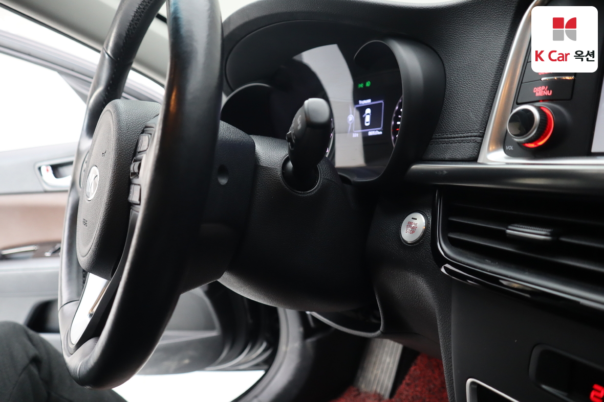 Kia K5 2016 - Image 11