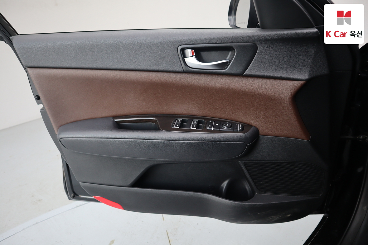 Kia K5 2016 - Image 8