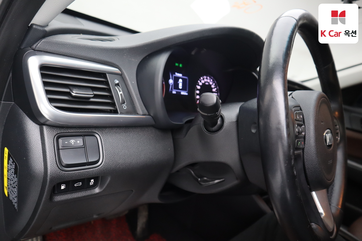Kia K5 2016 - Image 9