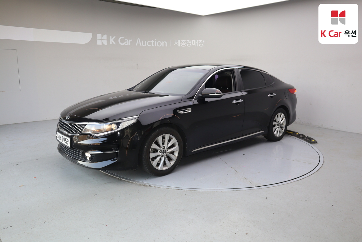 Kia K5 2016 - Image 1