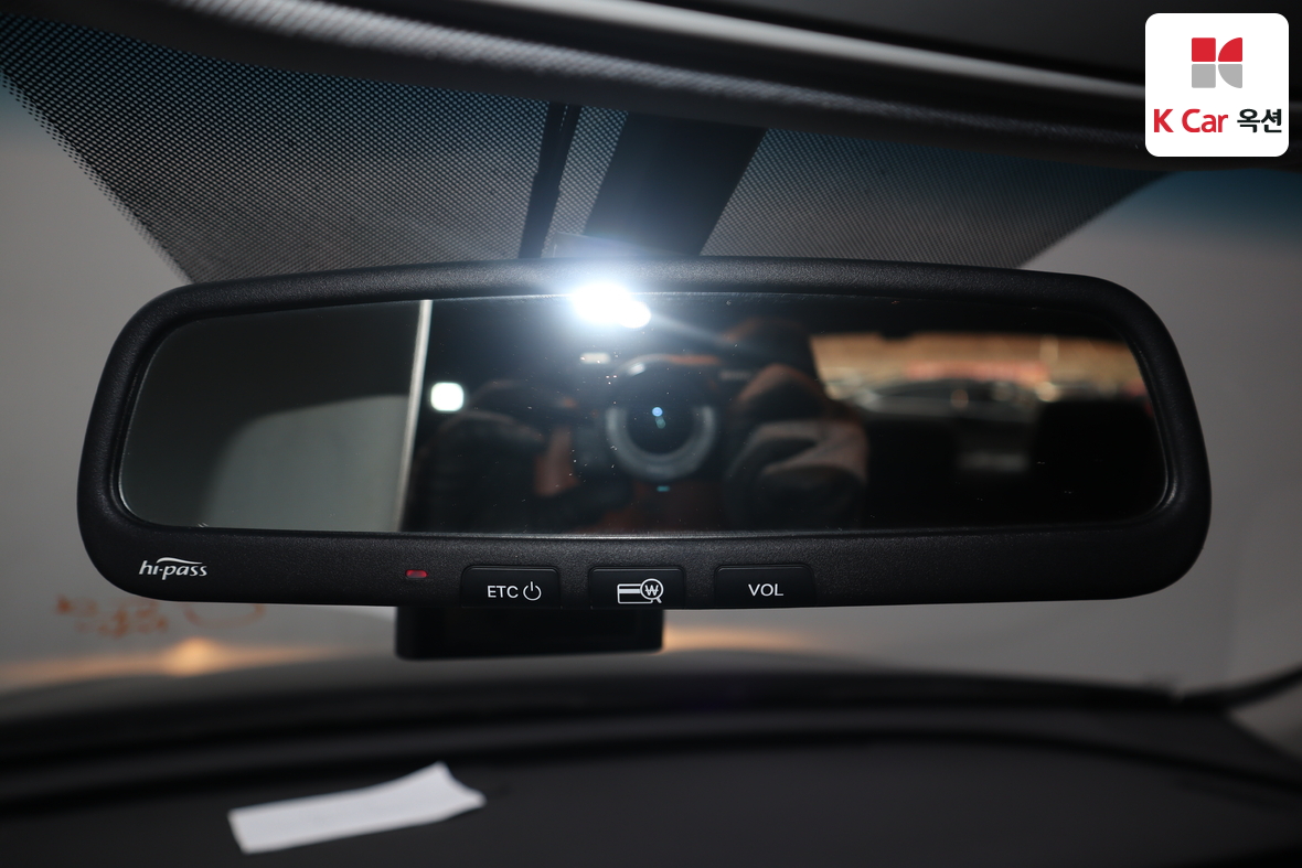 Kia K5 2016 - Image 12