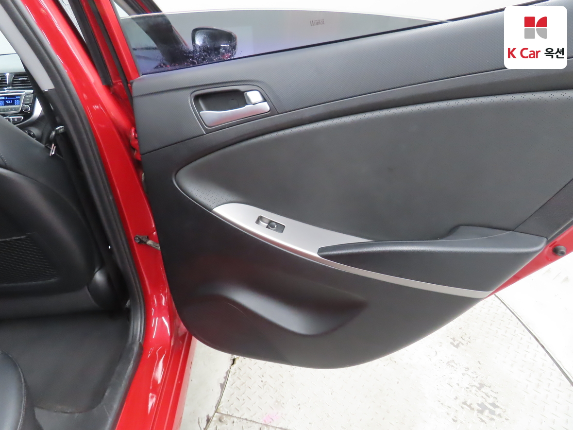 현대자동차 엑센트 2015 - 이미지 25
