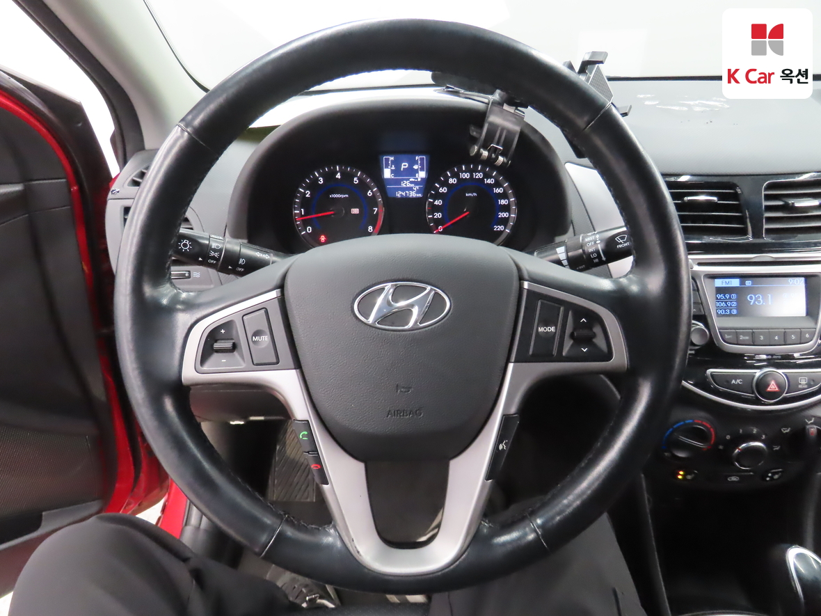 현대자동차 엑센트 2015 - 이미지 10