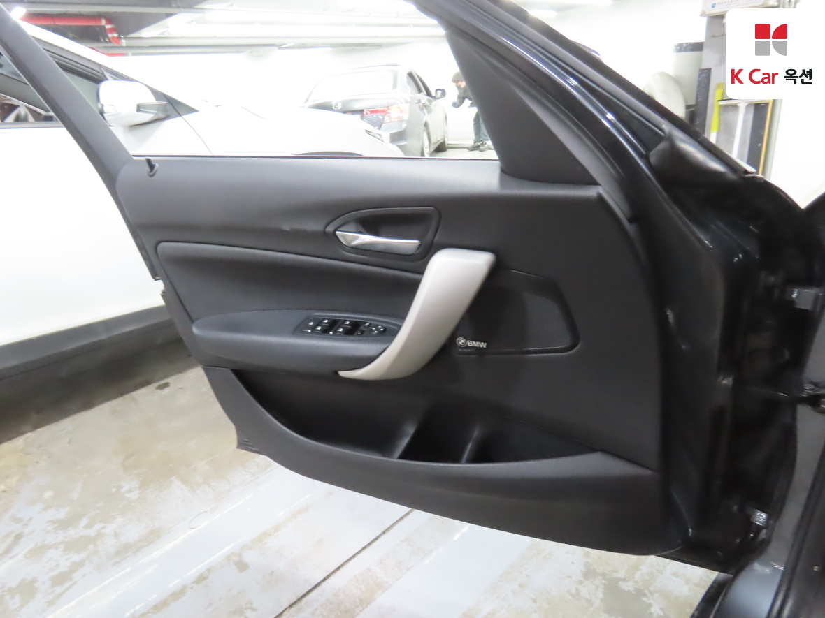 BMW 1 Series 2018 - Image 8