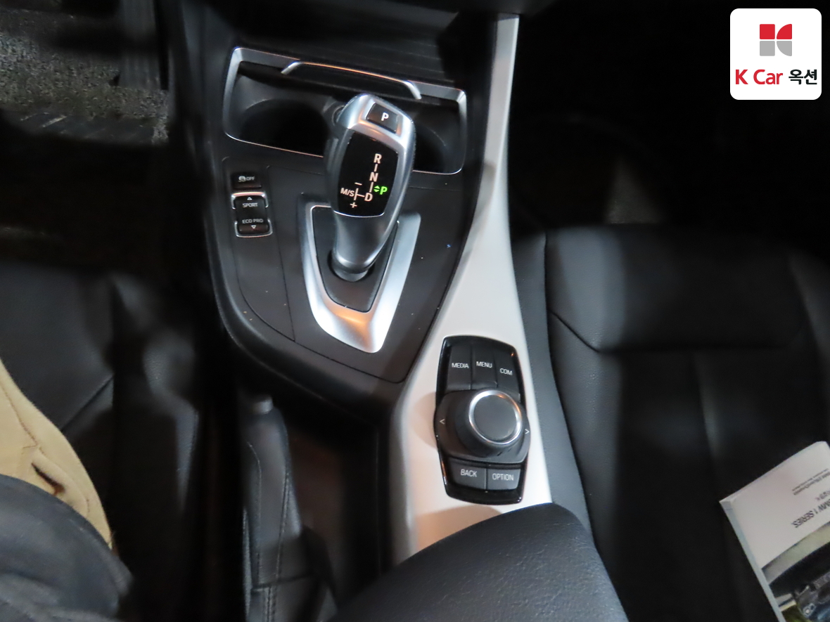 BMW 1 Series 2018 - Image 16