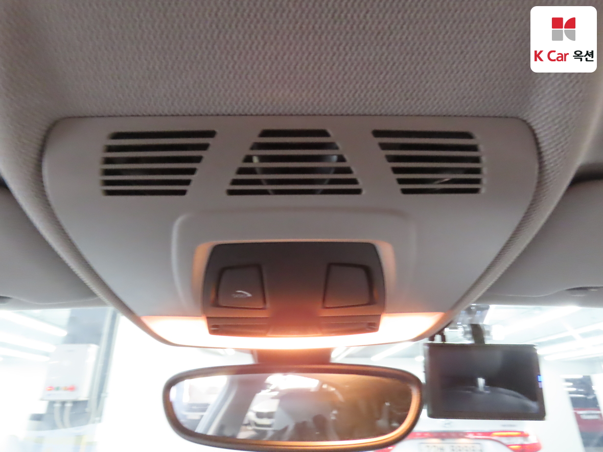 BMW 1 Series 2018 - Image 12