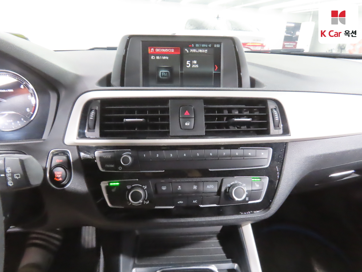 BMW 1 Series 2018 - Image 6