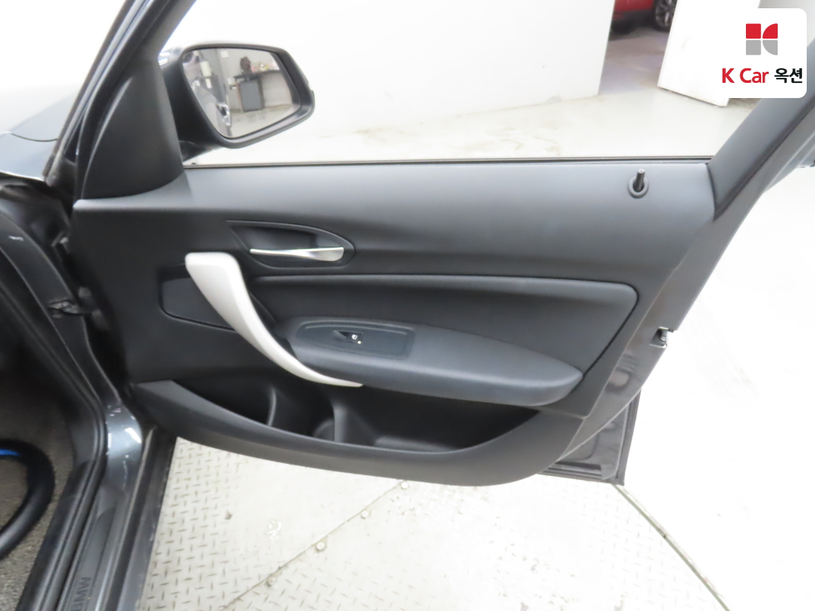 BMW 1 Series 2018 - Image 28