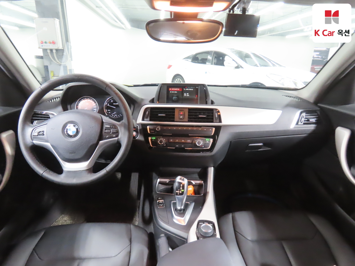 BMW 1 Series 2018 - Image 3