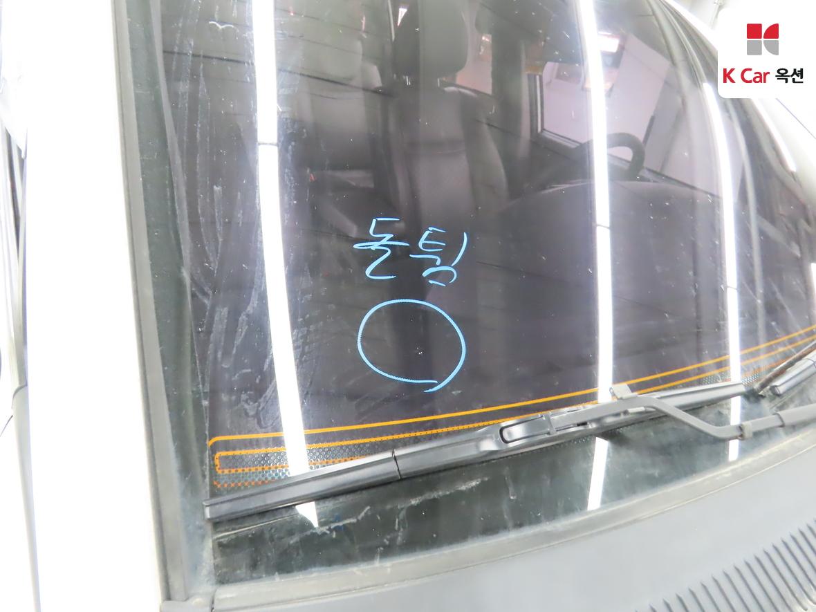 سانج يونج كوراندو توريزمو 2016 - صورة 36