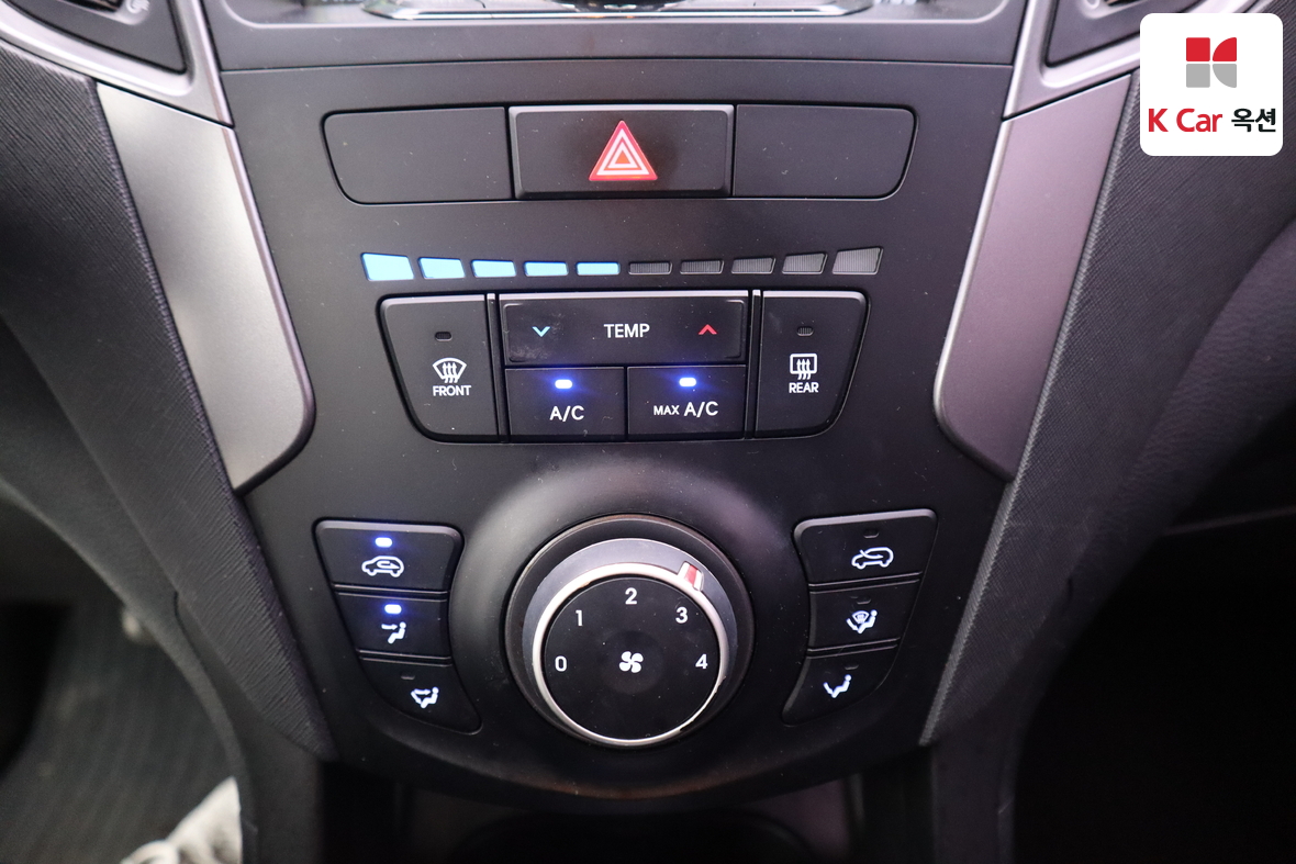 هيونداي سانتافي 2013 - صورة 14